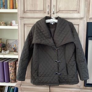 Westport Green Puffer Jacket with Quilted Design